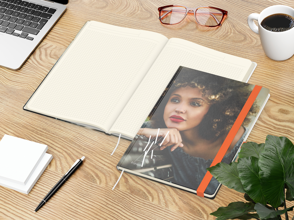 Notizbuch Match-Book, A4, Creme, Winkelkaro, glänzend, orange