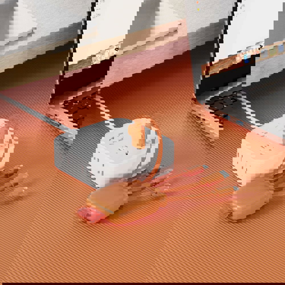 3192 | Xoopar Octopus Gamma 2 Powerbank with Bio Charging cable 3000mAh 