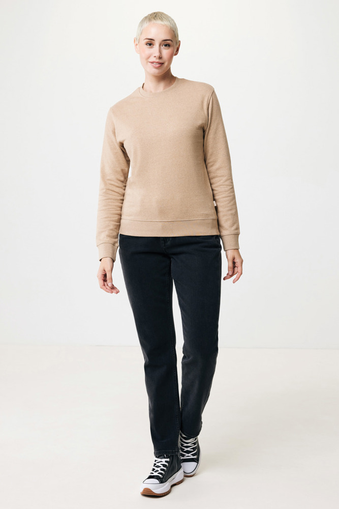 IQONIQ Denali ungefärbt. Rundhals-Sweater aus recycelter BW